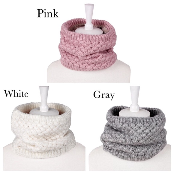 Warm Knitted Infinity Ring Scarf Lined with Fleece - Picture 3 of 8